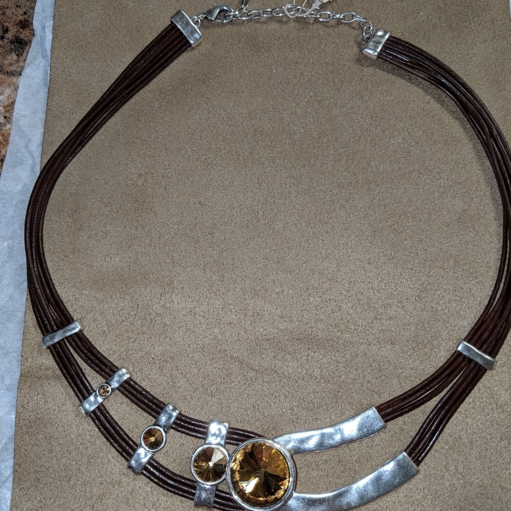 Sweet Lola leather necklace